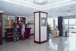 Royal Maris