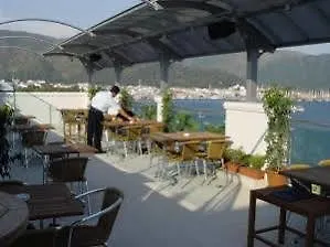 Royal Maris